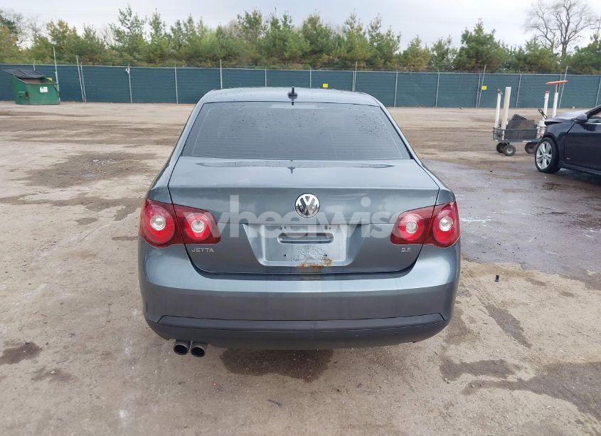 Photo 16 of 2008 Volkswagen Jetta SE (VIN 3VWRM71K18M135790)