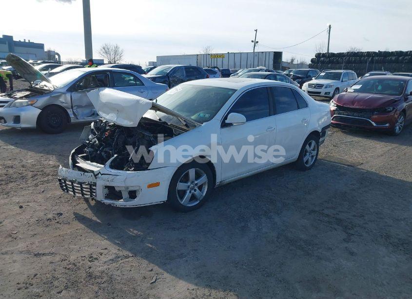 Photo 2 of 2008 Volkswagen Jetta SE/SEL (VIN 3VWRM71K38M023413)