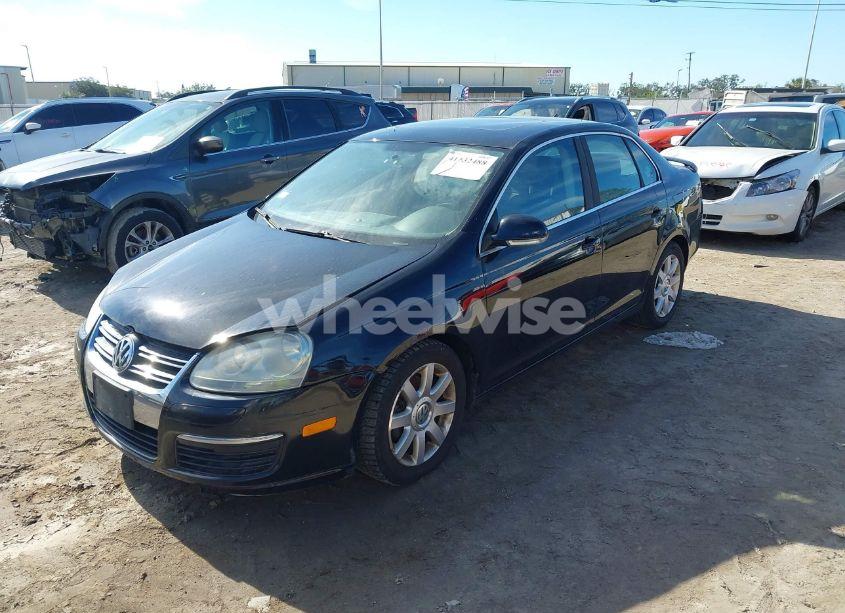 Photo 2 of 2008 Volkswagen Jetta SE/SEL (VIN 3VWRM71K48M060020)