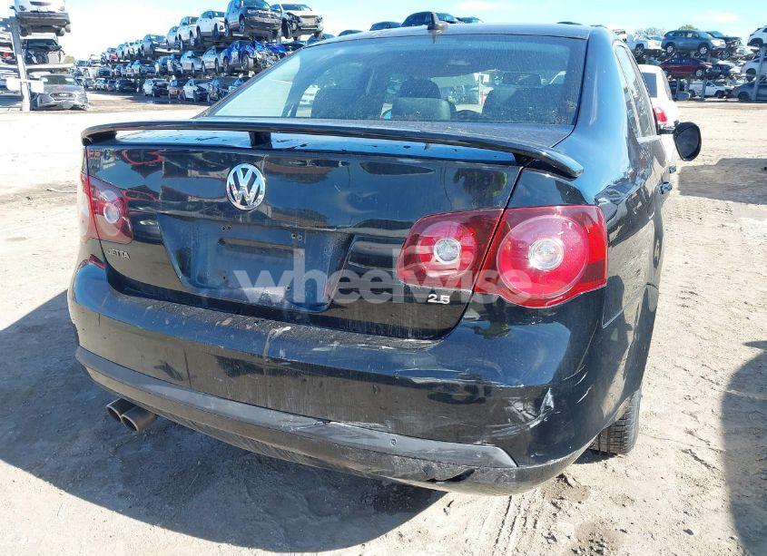 Photo 6 of 2008 Volkswagen Jetta SE/SEL (VIN 3VWRM71K48M060020)