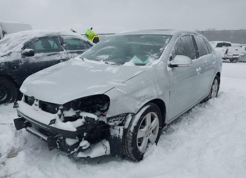 Photo 2 of 2008 Volkswagen Jetta SE/SEL (VIN 3VWRM71K48M142832)