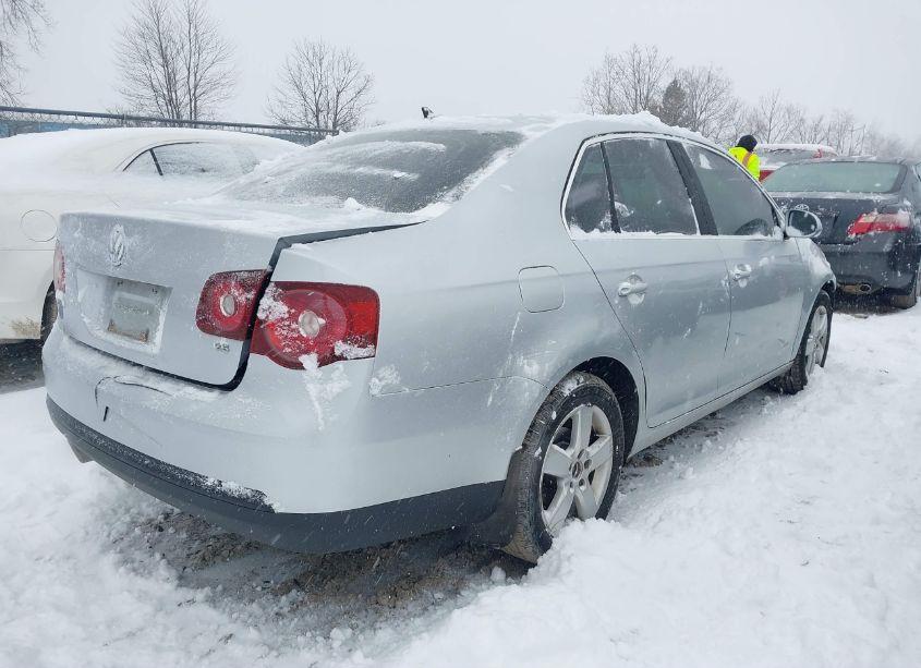 Photo 4 of 2008 Volkswagen Jetta SE/SEL (VIN 3VWRM71K48M142832)