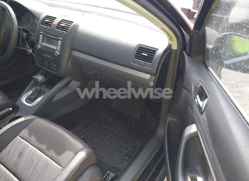 Photo 5 of 2008 Volkswagen Jetta SE (VIN 3VWRM71K48M158464)