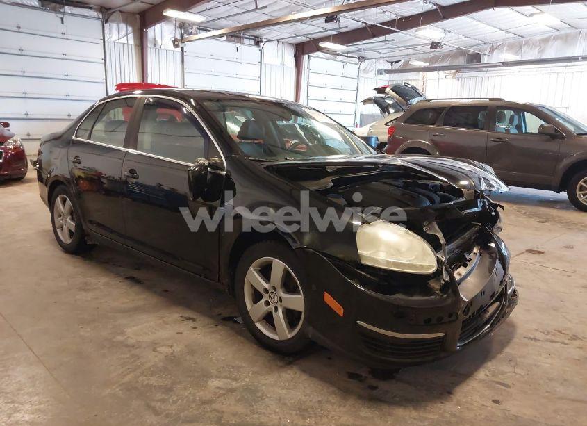 2008 Volkswagen Jetta SE/SEL (VIN 3VWRM71K48M187690) main photo