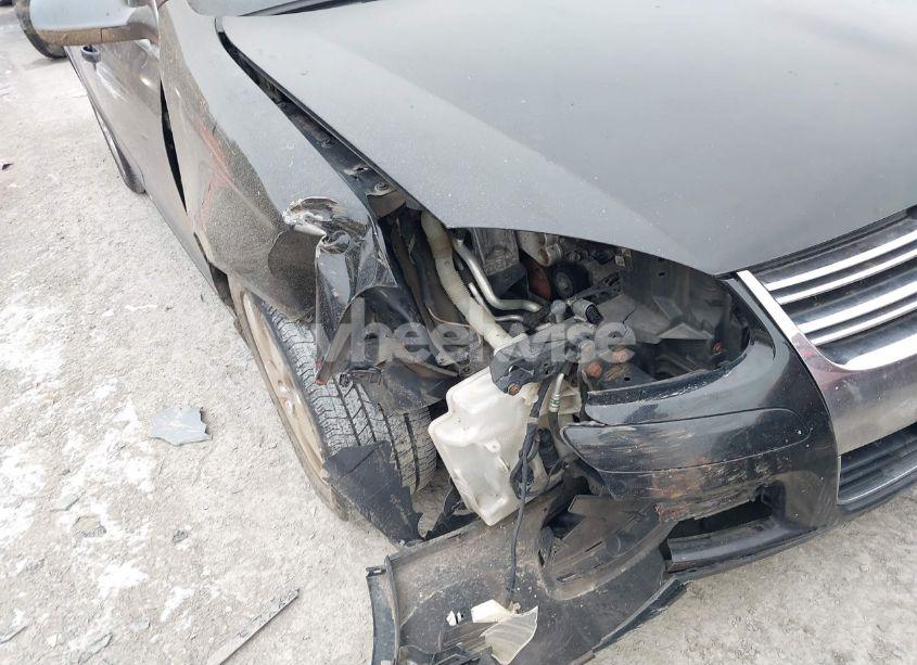 Photo 6 of 2008 Volkswagen Jetta SE/SEL (VIN 3VWRM71K58M049298)