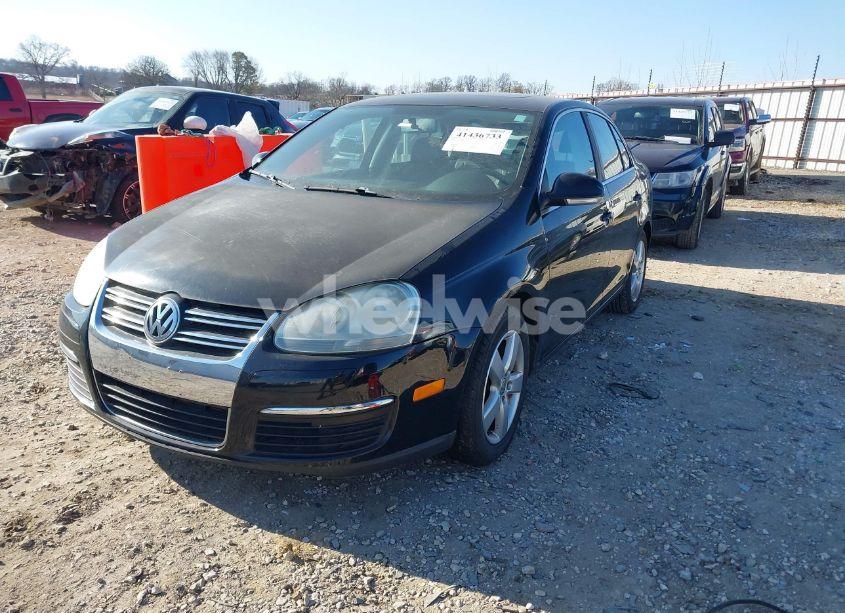 Photo 2 of 2008 Volkswagen Jetta SE/SEL (VIN 3VWRM71K58M144184)