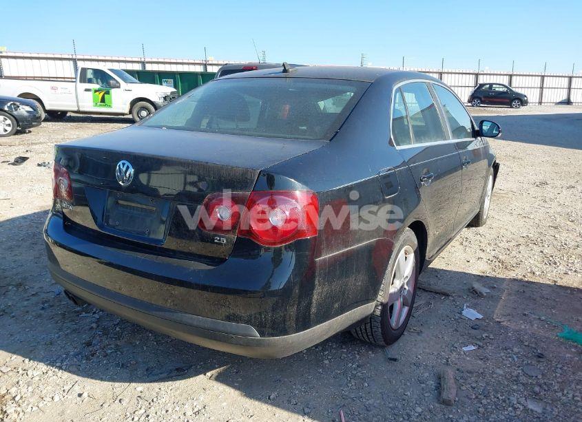 Photo 4 of 2008 Volkswagen Jetta SE/SEL (VIN 3VWRM71K58M144184)