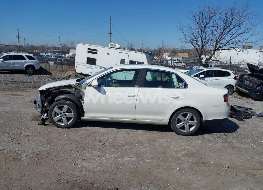 Photo 15 of 2008 Volkswagen Jetta SE/SEL (VIN 3VWRM71K68M070130)