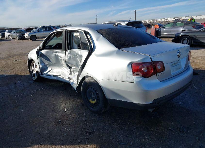 Photo 3 of 2008 Volkswagen Jetta SE (VIN 3VWRM71K78M158314)