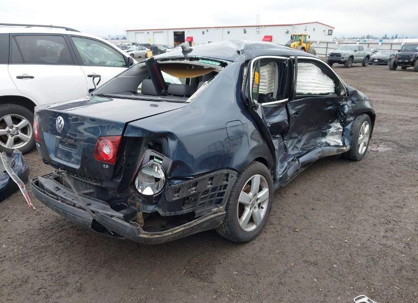 Photo 4 of 2008 Volkswagen Jetta SE/SEL (VIN 3VWRM71K88M078164)