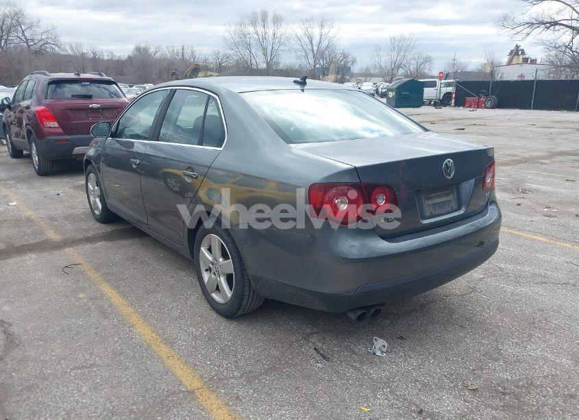 Photo 3 of 2008 Volkswagen Jetta SE (VIN 3VWRM71K88M089360)