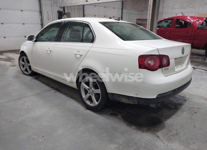 Photo 3 of 2008 Volkswagen Jetta SE/SEL (VIN 3VWRM71K88M133146)