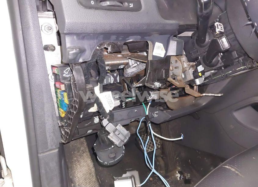 Photo 6 of 2008 Volkswagen Jetta SE/SEL (VIN 3VWRM71K88M133146)