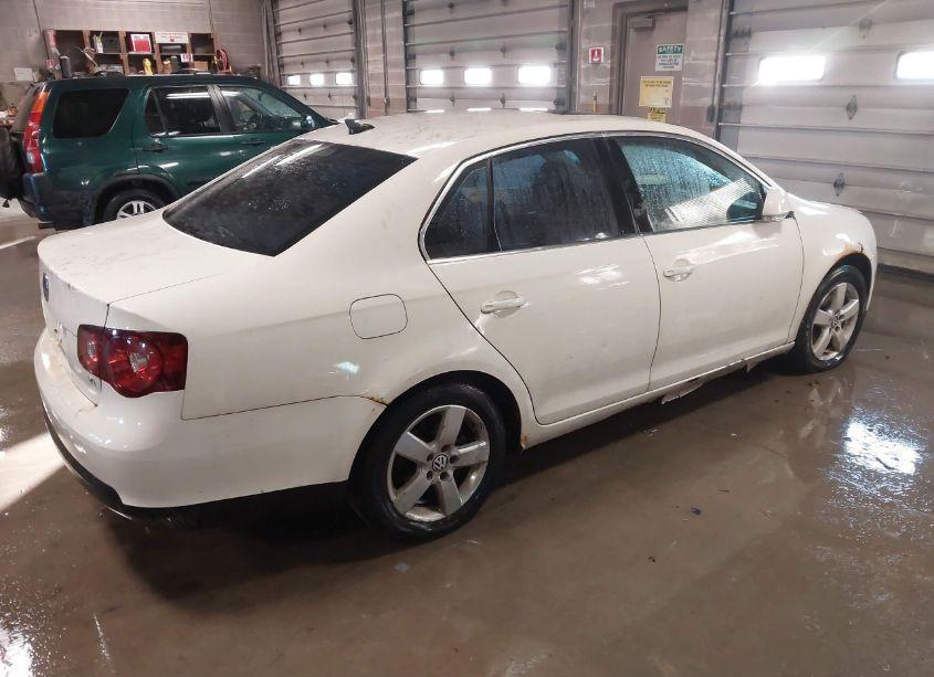 Photo 4 of 2008 Volkswagen Jetta SE (VIN 3VWRM71K88M153591)