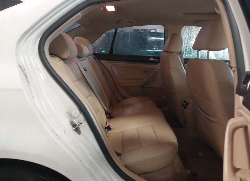 Photo 8 of 2008 Volkswagen Jetta SE (VIN 3VWRM71K88M153591)