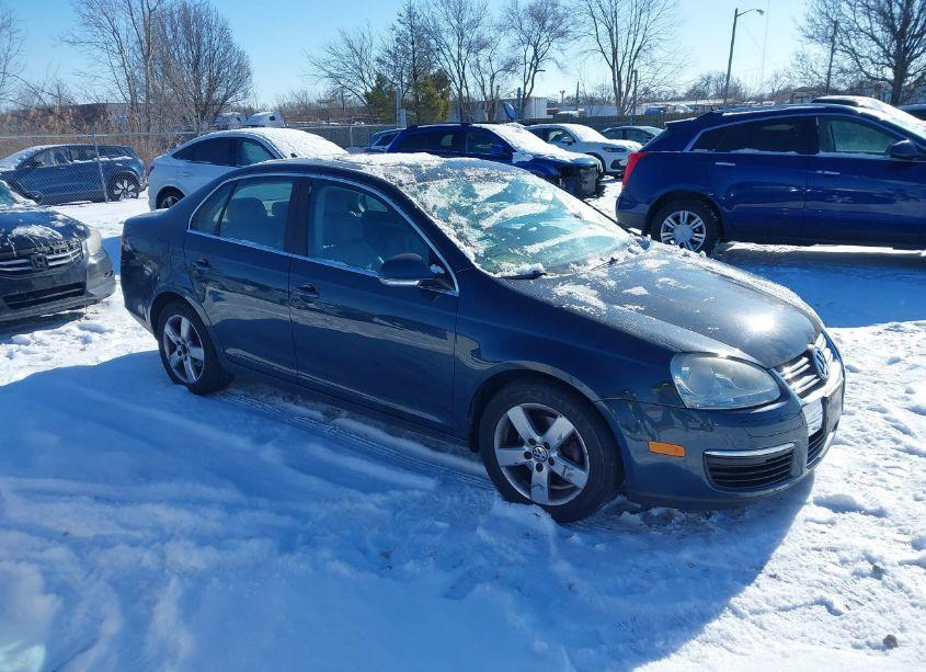 2008 Volkswagen Jetta SE/SEL (VIN 3VWRM71K88M178460) main photo