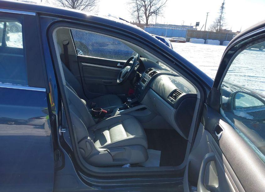 Photo 5 of 2008 Volkswagen Jetta SE/SEL (VIN 3VWRM71K88M178460)