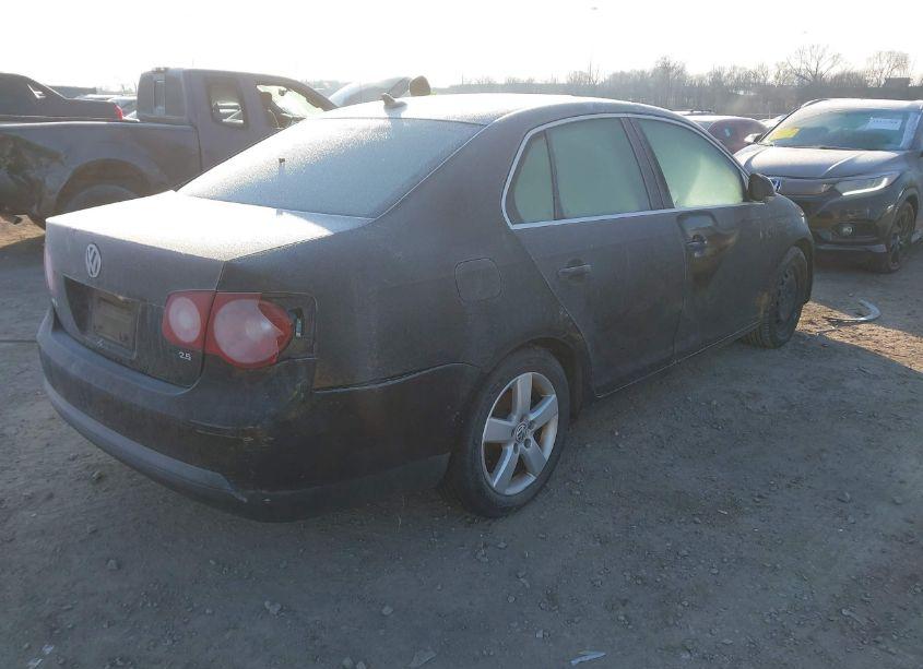 Photo 4 of 2008 Volkswagen Jetta SE/SEL (VIN 3VWRM71K98M054780)