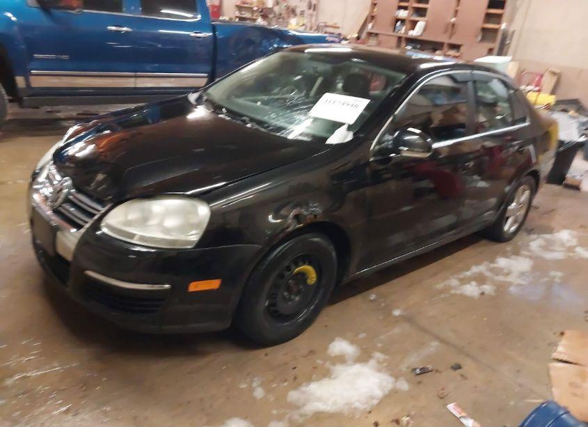 Photo 2 of 2008 Volkswagen Jetta SE/SEL (VIN 3VWRM71KX8M062841)