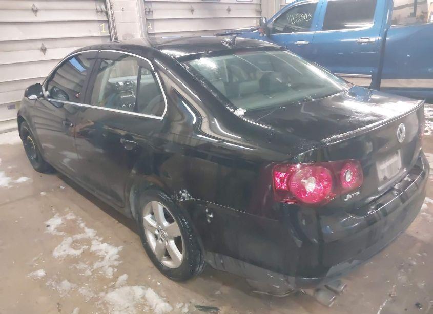 Photo 3 of 2008 Volkswagen Jetta SE/SEL (VIN 3VWRM71KX8M062841)