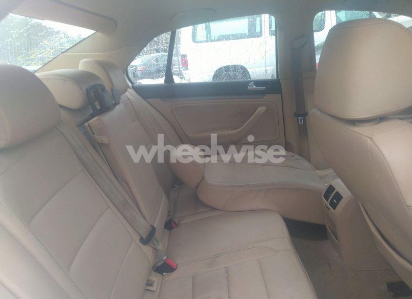 Photo 8 of 2008 Volkswagen Jetta SE/SEL (VIN 3VWRM71KX8M114386)