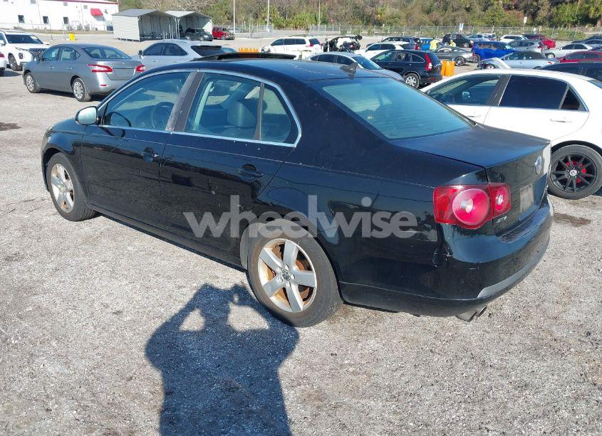 Photo 3 of 2008 Volkswagen Jetta SE/SEL (VIN 3VWRM71KX8M182235)