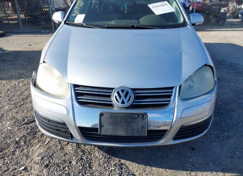 Photo 10 of 2009 Volkswagen Jetta SE/SEL (VIN 3VWRM71KX9M033132)