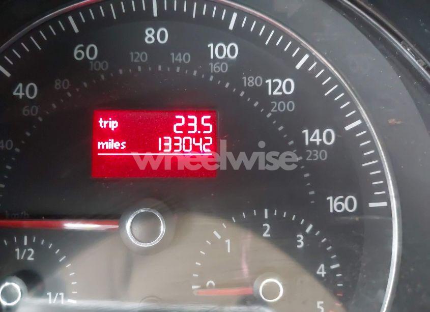 Photo 16 of 2006 Volkswagen New BEETLE TDI (VIN 3VWRR31C66M423272)