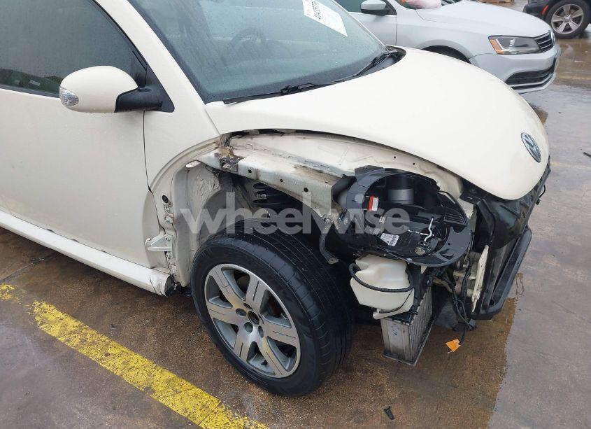 Photo 18 of 2006 Volkswagen New BEETLE TDI (VIN 3VWRR31C66M423272)