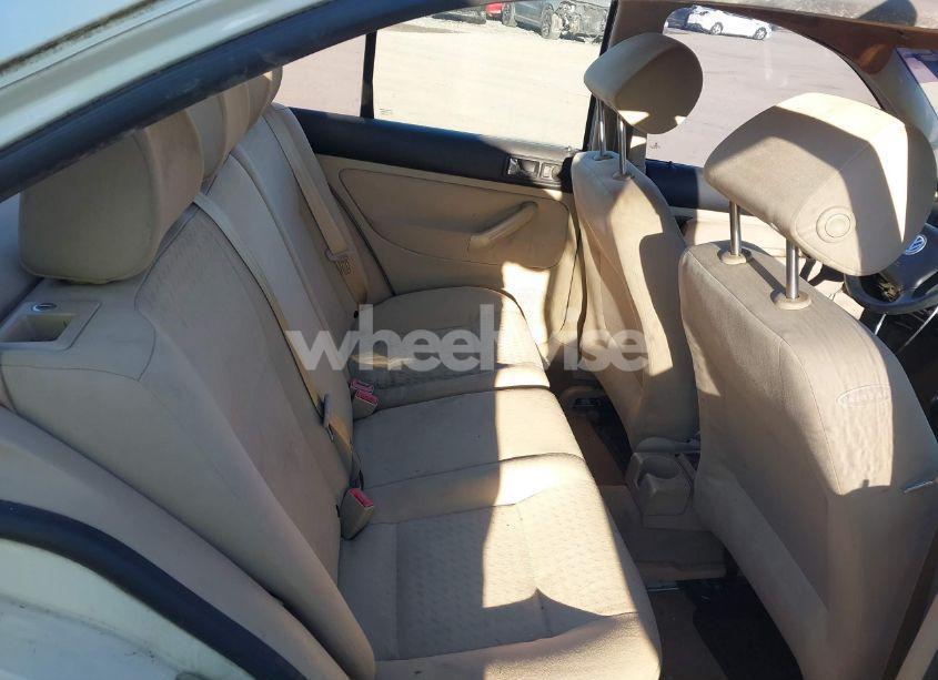 Photo 8 of 2004 Volkswagen Jetta GL TDI (VIN 3VWRR69M34M116654)