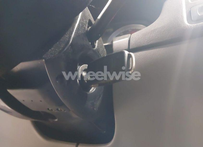 Photo 11 of 2004 Volkswagen Jetta GL TDI (VIN 3VWRR69M54M142379)