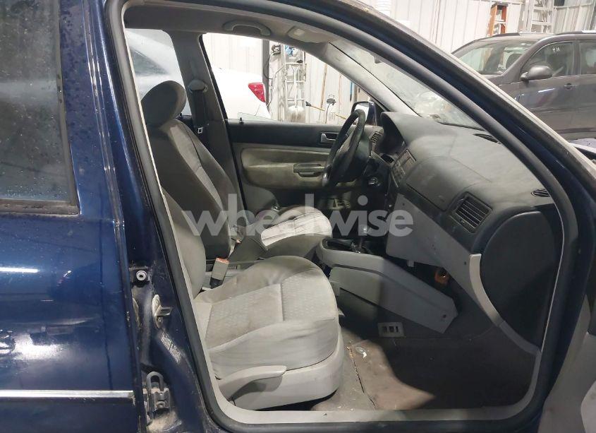 Photo 5 of 2004 Volkswagen Jetta GL TDI (VIN 3VWRR69M54M142379)