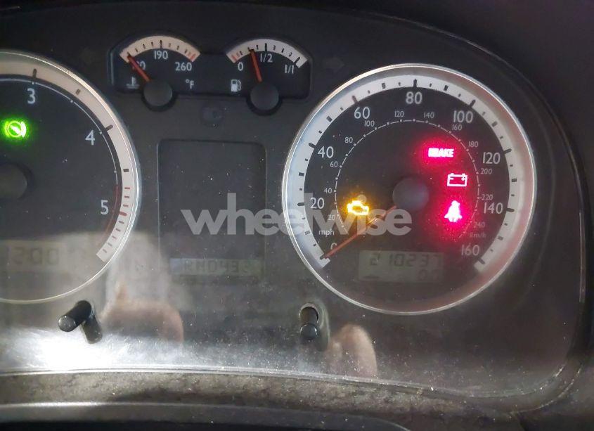 Photo 7 of 2004 Volkswagen Jetta GL TDI (VIN 3VWRR69M54M142379)