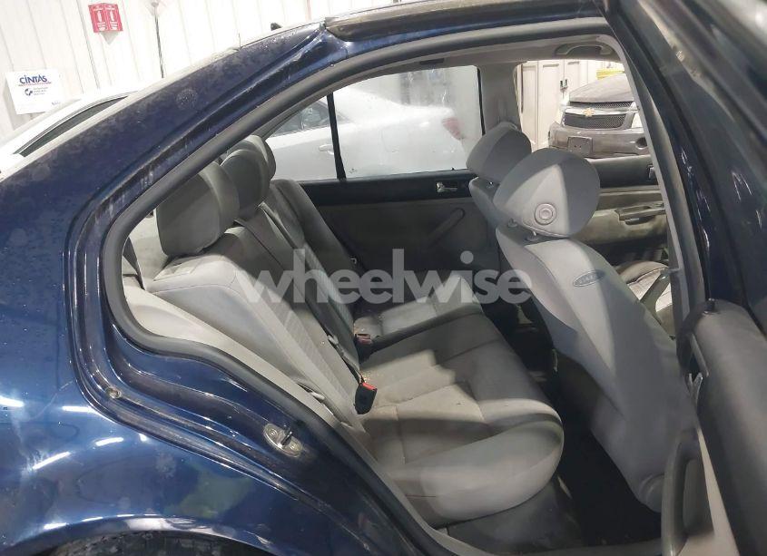 Photo 8 of 2004 Volkswagen Jetta GL TDI (VIN 3VWRR69M54M142379)