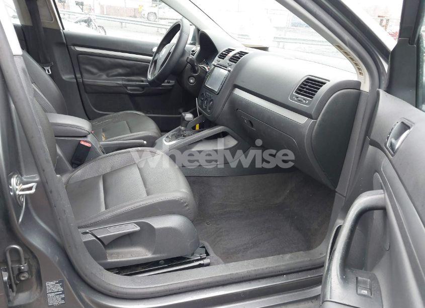 Photo 5 of 2006 Volkswagen Jetta TDI (VIN 3VWRT71K16M763574)