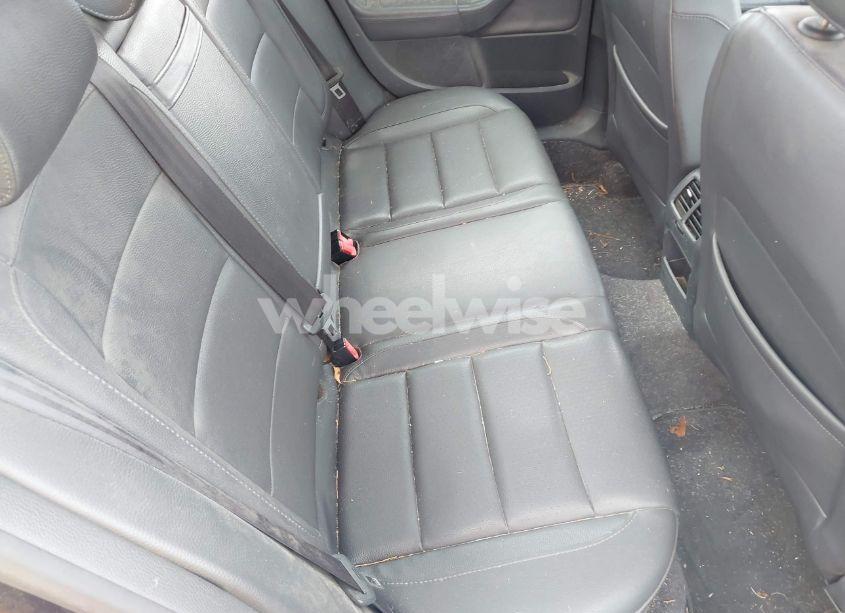 Photo 8 of 2006 Volkswagen Jetta TDI (VIN 3VWRT71K36M634557)