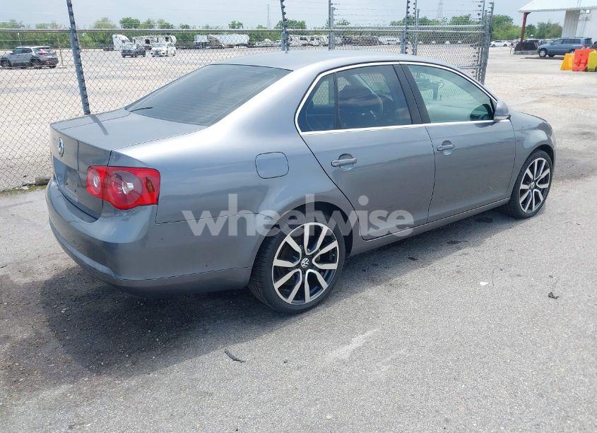 Photo 4 of 2006 Volkswagen Jetta TDI (VIN 3VWRT71K66M639039)