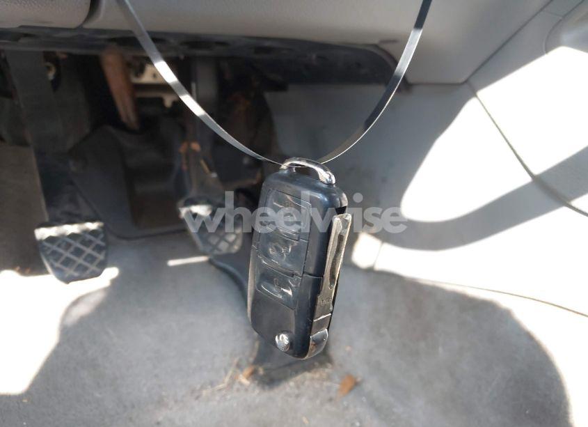 Photo 11 of 2006 Volkswagen Jetta TDI (VIN 3VWRT71K76M702066)