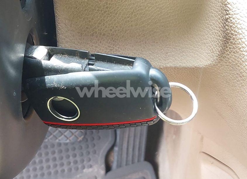 Photo 11 of 2006 Volkswagen Jetta TDI (VIN 3VWRT71K86M632237)