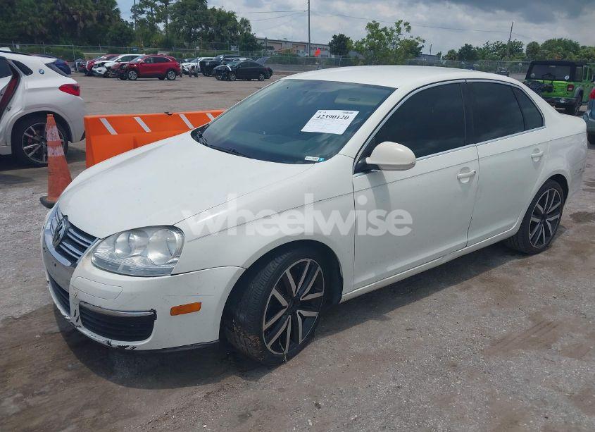 Photo 2 of 2006 Volkswagen Jetta TDI (VIN 3VWRT71K86M632237)