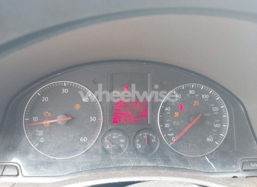 Photo 7 of 2006 Volkswagen Jetta TDI (VIN 3VWRT71K86M632237)