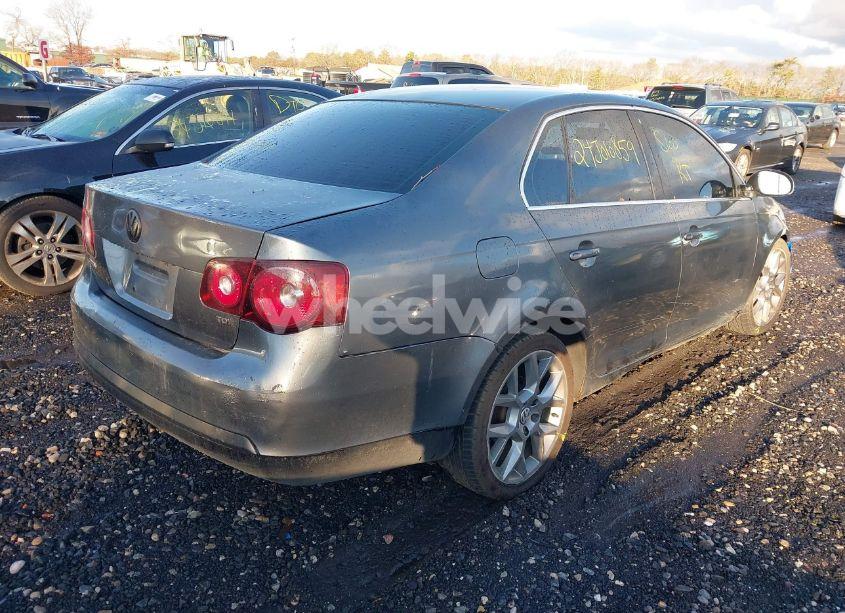 Photo 4 of 2006 Volkswagen Jetta TDI (VIN 3VWRT71KX6M783550)