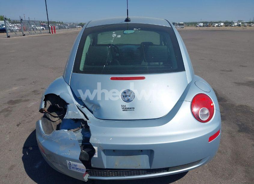 Photo 16 of 2009 Volkswagen New BEETLE 2.5L (VIN 3VWRW31C09M504152)