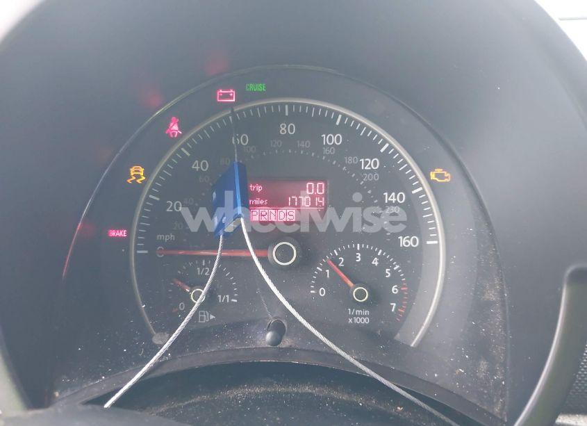 Photo 7 of 2009 Volkswagen New BEETLE 2.5L (VIN 3VWRW31C19M500675)