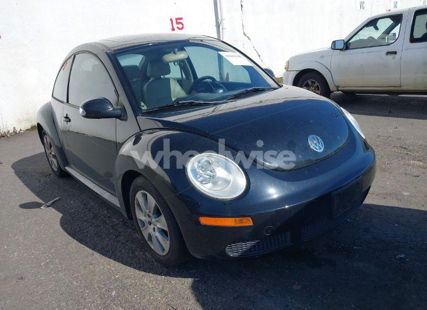 2008 Volkswagen New BEETLE S/SE (VIN 3VWRW31C28M504281) main photo