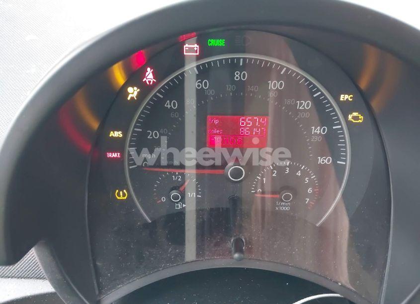 Photo 7 of 2009 Volkswagen New BEETLE 2.5L (VIN 3VWRW31C59M502185)