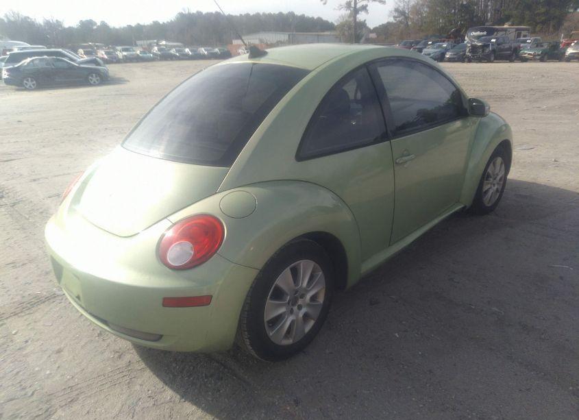 Photo 4 of 2009 Volkswagen New BEETLE 2.5L (VIN 3VWRW31C69M505225)
