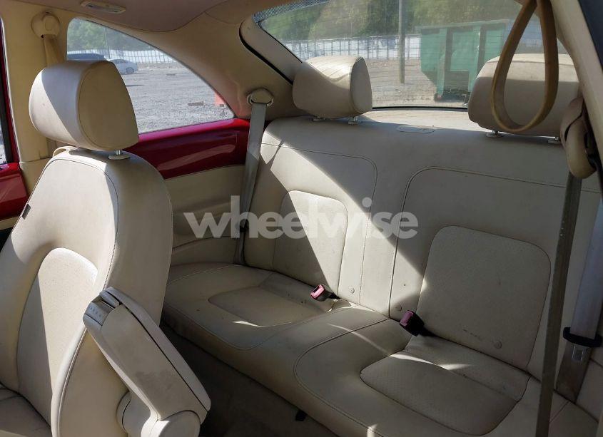 Photo 8 of 2006 Volkswagen New BEETLE 2.5 (VIN 3VWRW31C86M414081)