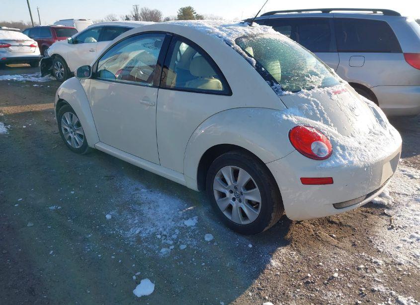Photo 3 of 2009 Volkswagen New BEETLE 2.5L (VIN 3VWRW31C99M517076)