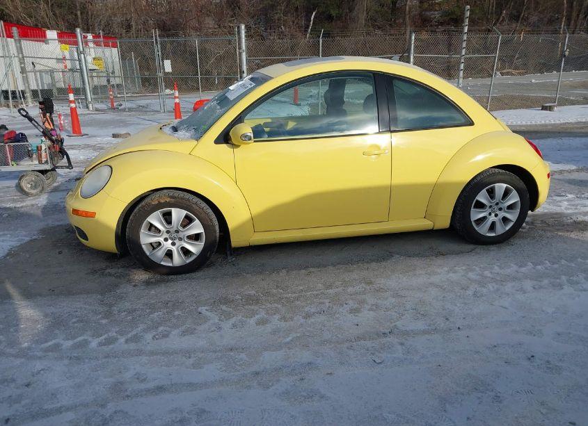 Photo 14 of 2009 Volkswagen New BEETLE 2.5L (VIN 3VWRW31C99M517935)